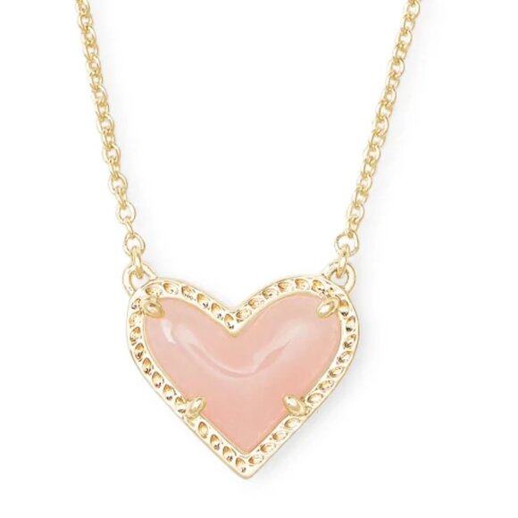 NEW Kendra Scott Rose Quartz Ari Heart Short Length 14K Yellow Gold Necklace NWT - Picture 2 of 8